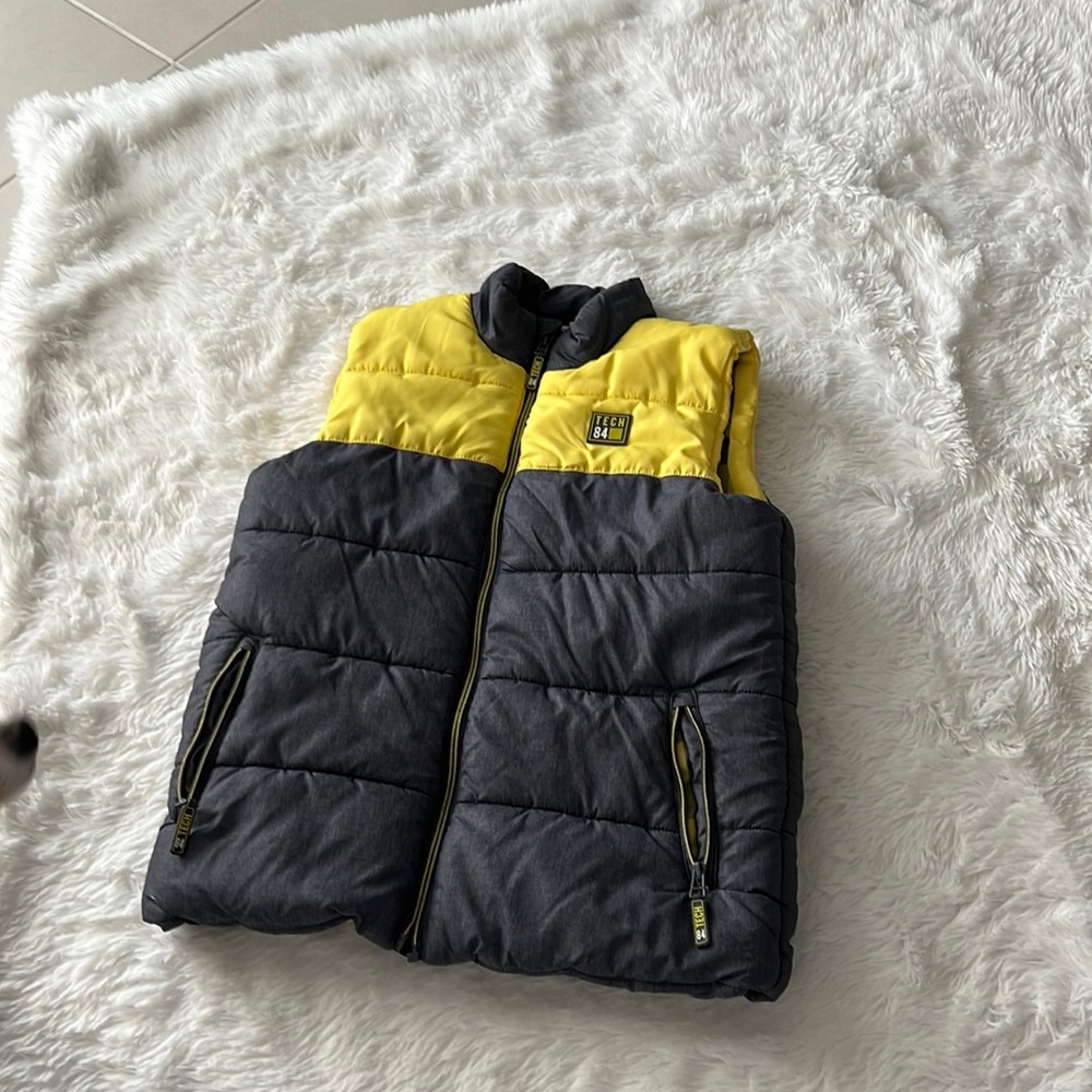 Boys vest